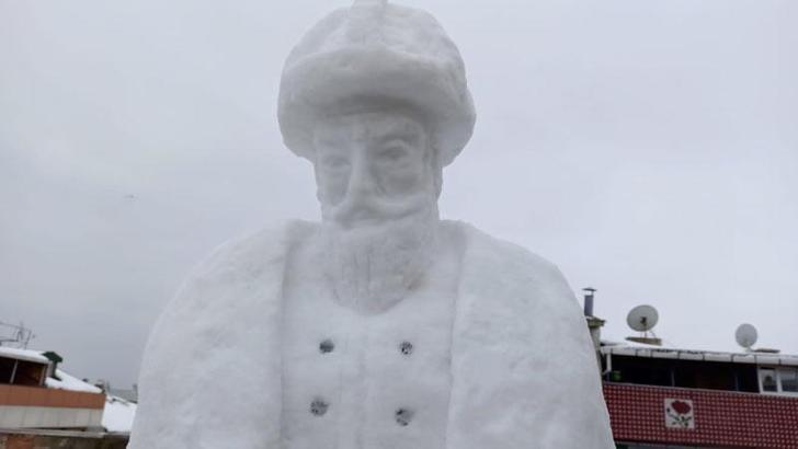 Kardan en özel heykel