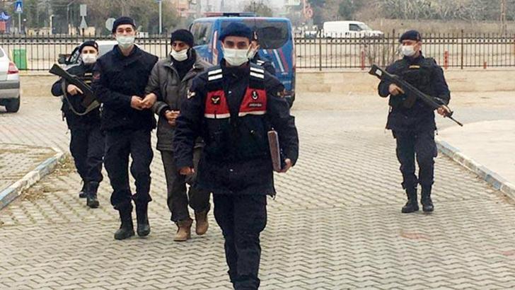 Evinde uyuşturucu maddeler ve 25 kök Hint keneviri ile yakalandı