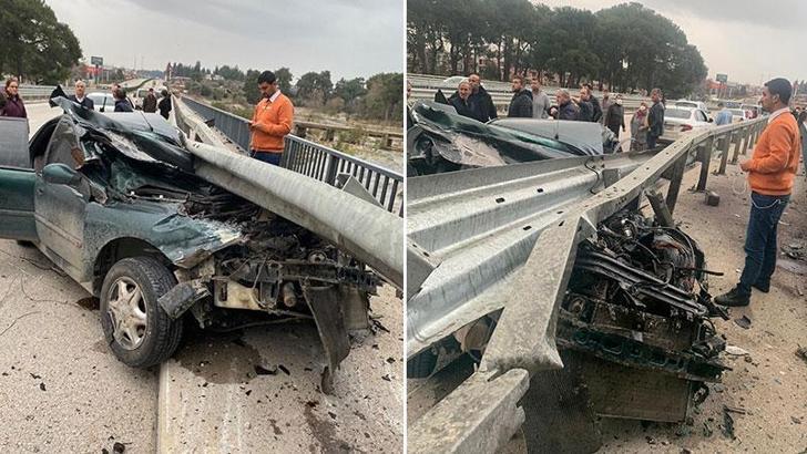 Antalya'da otomobil bariyere çarptı: 1 ölü, 2 yaralı