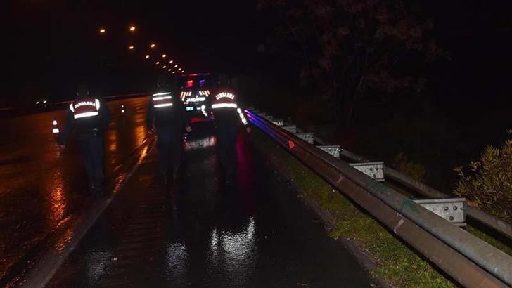 Jandarma, valizdeki yanmış cesedin kimliğini araştırıyor