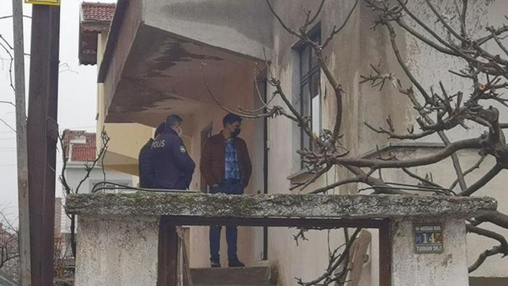 Bursa'da 4 gündür haber alınamayan kişi evinde ölü bulundu