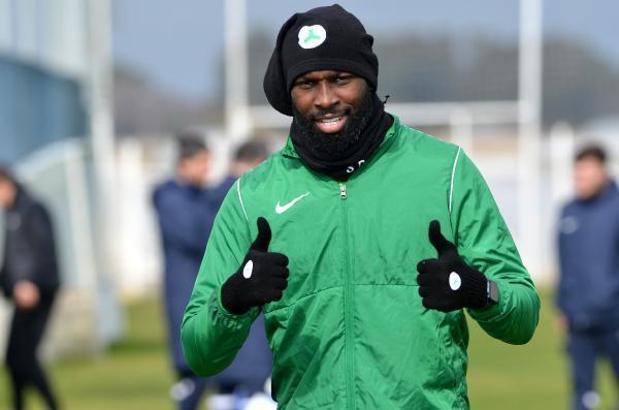 (ÖZEL) Doukara: Takımın ligde kalmasına yardımcı olmak istiyorum