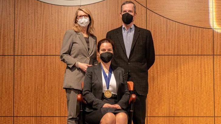 Dr Özlem Tulunay Uğur: İnsanın ülkesine bir katkıda bulunabilmesi çok önemli