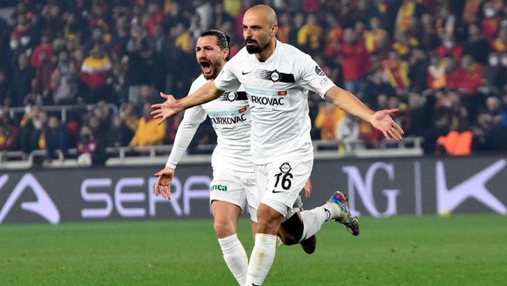 Altay'da Thaciano göze girdi