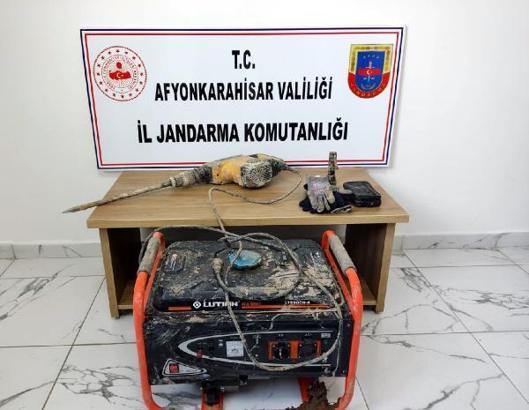 Define arayan 5 kişi suçüstü yakalandı