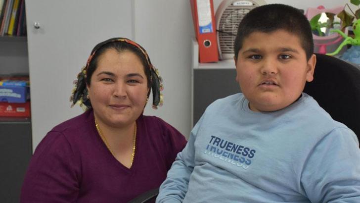 Otizmli Oğuzhan, 9 yaşında ilk kez 'anne' dedi