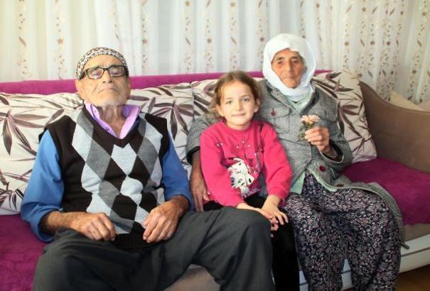 69 yıldır evli çift: Gönülden sevdikten sonra kusurlar görülmez