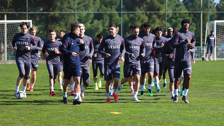 Trabzonspor’da Koita döndü, Hamsik takımdan ayrı çalıştı