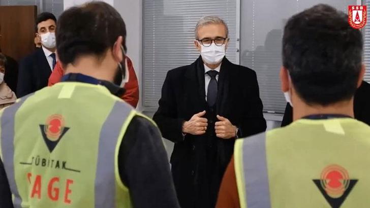 Savunma Sanayii Başkanı Demir, TÜBİTAK SAGE'yi ziyaret etti