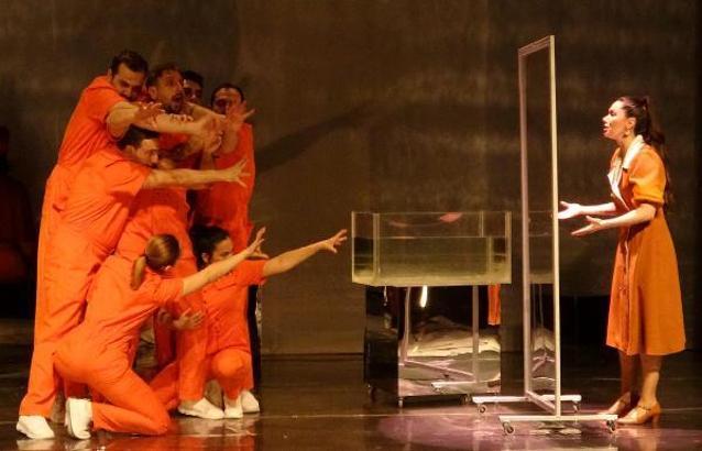 Erzurum DT, 'Hiç Kimse' oyunuyla seyircinin nefesini kesecek