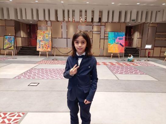 ‘Küçük Picasso’ Mikail Akar’ın Türkiye’deki ilk sergisi açıldı