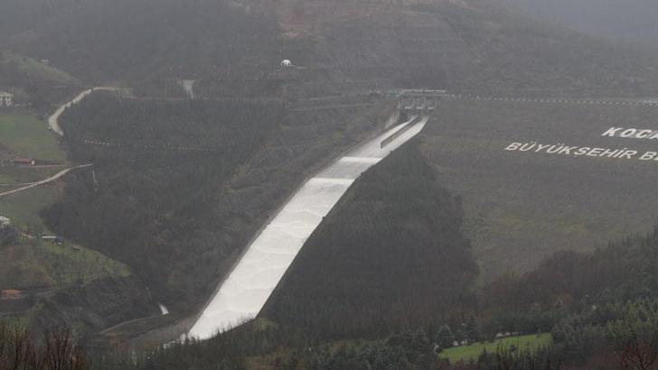 Yuvacık Barajı doldu, kapaklar açıldı