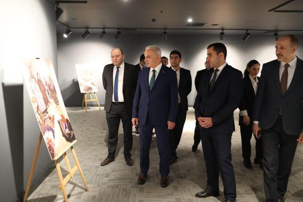 Ümraniye'de Hocalı Soykırımı Resim Sergisi açıldı