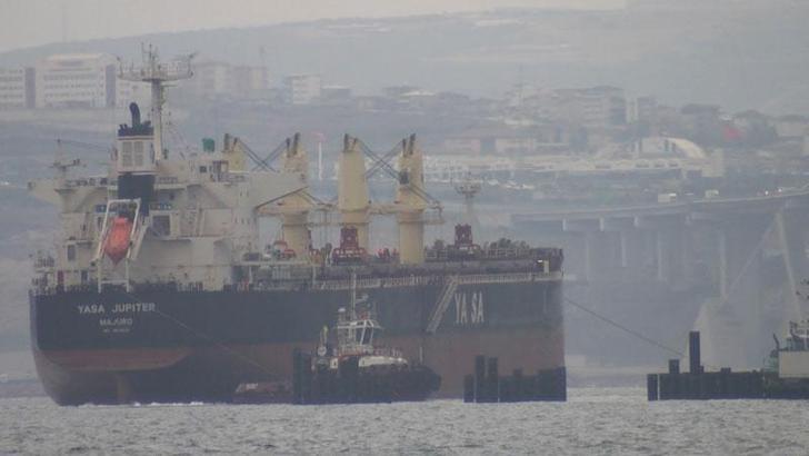 Odessa açıklarında vurulan Türk gemisi Yalova Limanı'nda