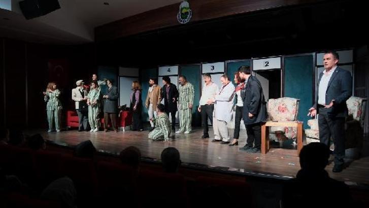 Deliler evi izleyicilerle buluştu