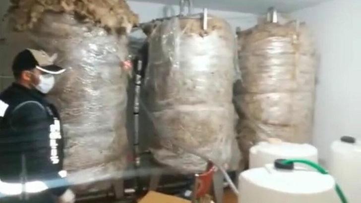 İzmir'de 'sahte alkol' operasyonunda 4 tutuklama