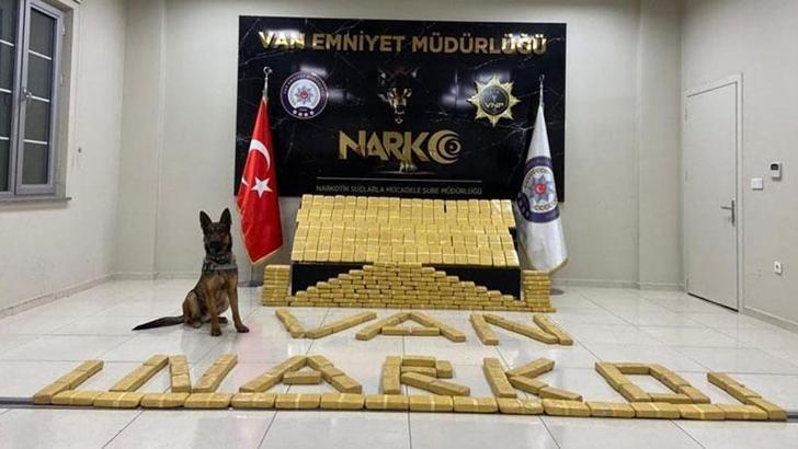 Kamyonetteki 150 kilo eroini 'Thor' buldu