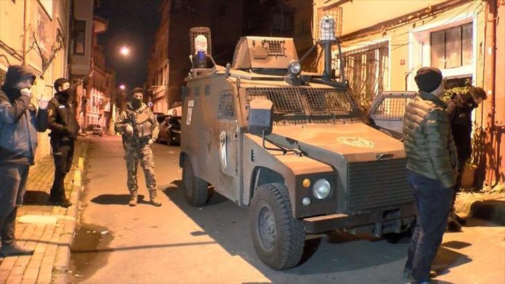 Yasadışı yollarla Türkiye'ye gelen kaçak göçmenlere yönelik operasyon