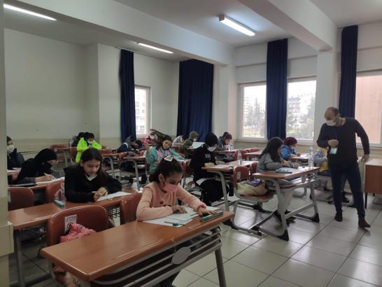 Zeytinburnu'nda 'Kitap Okuma Yarışması' heyecanı