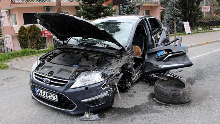 Sarıyer'de trafik kazası: 5 yaralı