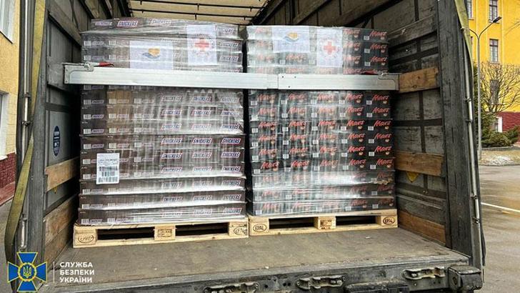 Ukrayna’da savaşı suistimal eden kaçakçılar yakalandı