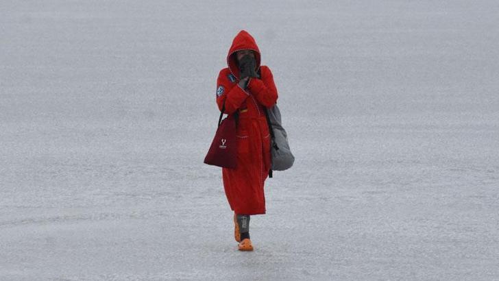 Milli sporcu Erken'in buz altında rekor denemesi başarısız sayıldı