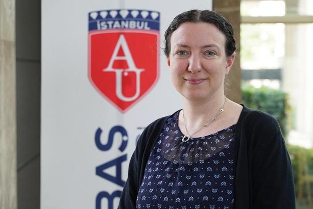 “Kadının, kazancına el koymak ya da çalışmasına engel olmak da şiddettir”