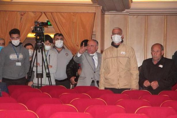 Zeydan Karalar'ın konuşmasına izin vermediği dernek başkanı: Meclisi işgal ederiz