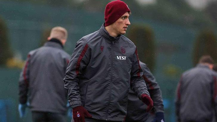 Trabzonspor'da Dorukhan takımla çalışmalara başladı