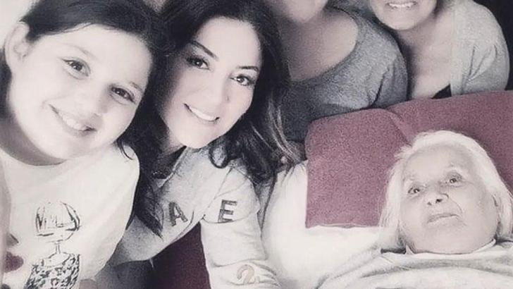 Aşkın Nur Yengi'nin annesi hayatını kaybetti