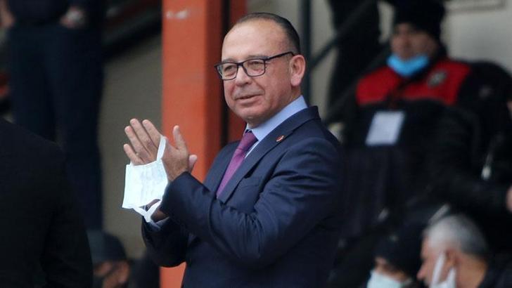 Turgutluspor'da Niğde maçı Akın'dan