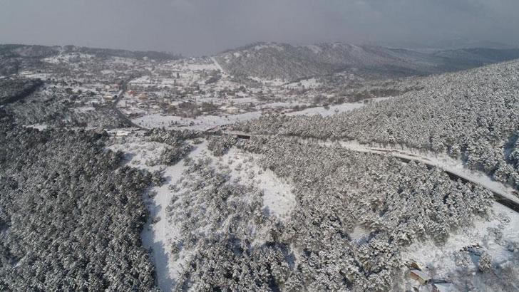 Beyaza bürünen Aydos Ormanı havadan görüntülendi