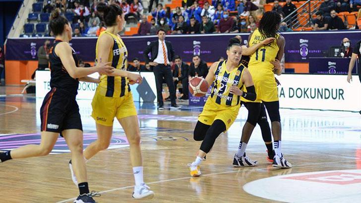Fenerbahçe Safiport - Galatasaray: 74-68