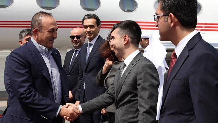 Bakan Çavuşoğlu Katar’da