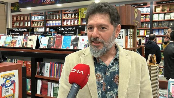 Hakan Atilla 'Amerika Atilla'ya Karşı' isimli kitabı için imza günü düzenledi