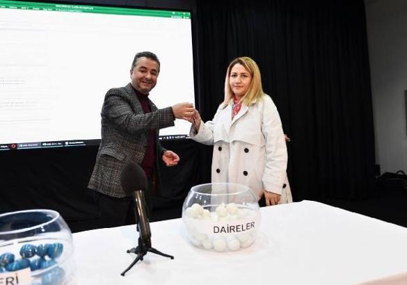 Okmeydanı Kentsel Dönüşüm Projesi’nde 37 hak sahibi evlerine kavuştu