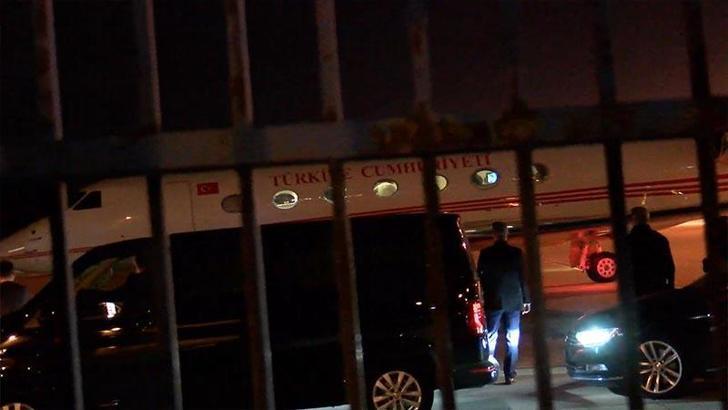 Ukrayna heyetini taşıyan Uçak Atatürk Havalimanı'na indi