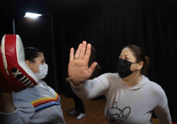 Kartallı kadınlar ‘Öz Savunma Atölyesi’nde çalışmalara başladı