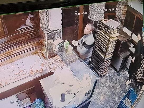 SMA'lı Yaren'in yardım kumbarası çalındı; o anlar kamerada