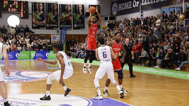 Bahçeşehir Koleji, Hollanda'dan avantajla dönüyor