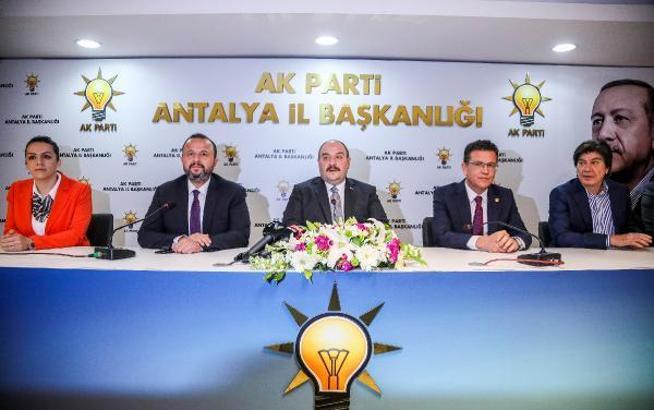 Bakan Varank: İhracatımızın yüzde 90'ını sanayi ürünleri oluşturuyor