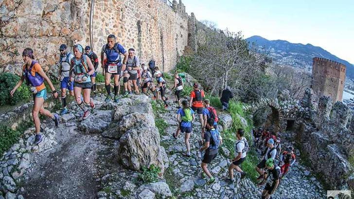Alanya Ultra Trail 2022'de 34 ülkeden 703 sporcu yarışacak