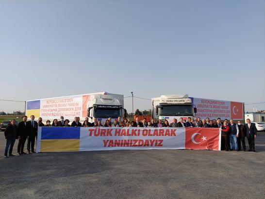 Büyükçekmece’den Ukrayna’ya 2 tır dolu insanı yardım malzemesi gönderildi