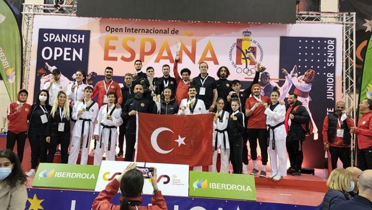 Taekwondo Milli Takımı'ndan İspanya'da 14 madalya