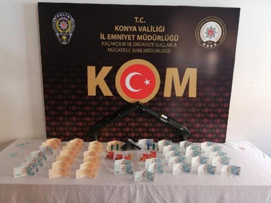 Konya'da 'sahte para' operasyonu: 10 gözaltı