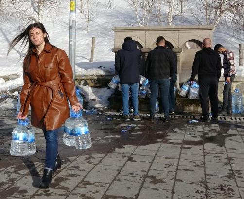 Erzurum'da ramazan ayında atadan kalma kuyruklar