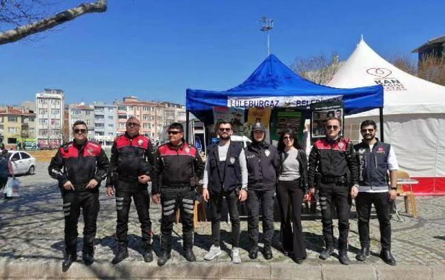 Lüleburgaz'da polis vatandaşları bilgilendirdi