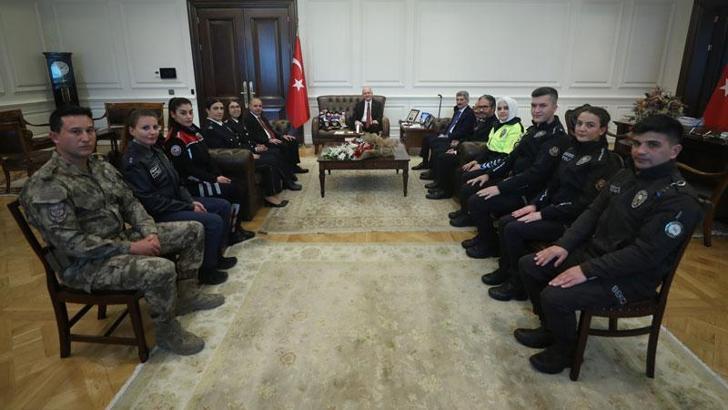 Bakan Soylu: 66 DEAŞ'lı terörist, yüz tanıma analiziyle yakalandı