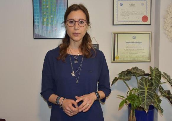 Prof. Dr. Burcu Özbaran'dan ölümle sonuçlanabilecek 'anoreksiya' uyarısı
