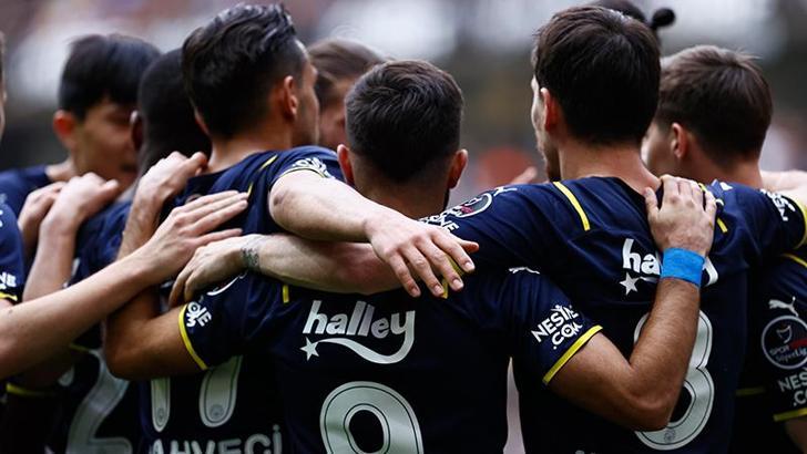 Fenerbahçe, Galatasaray’ı konuk edecek